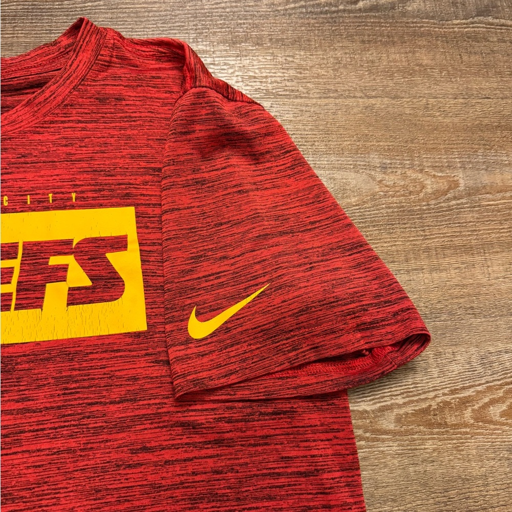 Men’s Nike Kansas City Chiefs Short Sleeve Shirt - Picture 4 of 5
